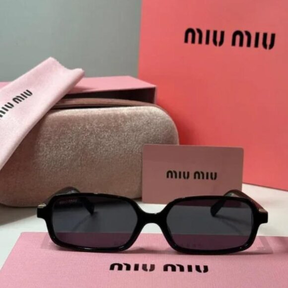Miu Miu Sunglasses - Picture 4 of 5
